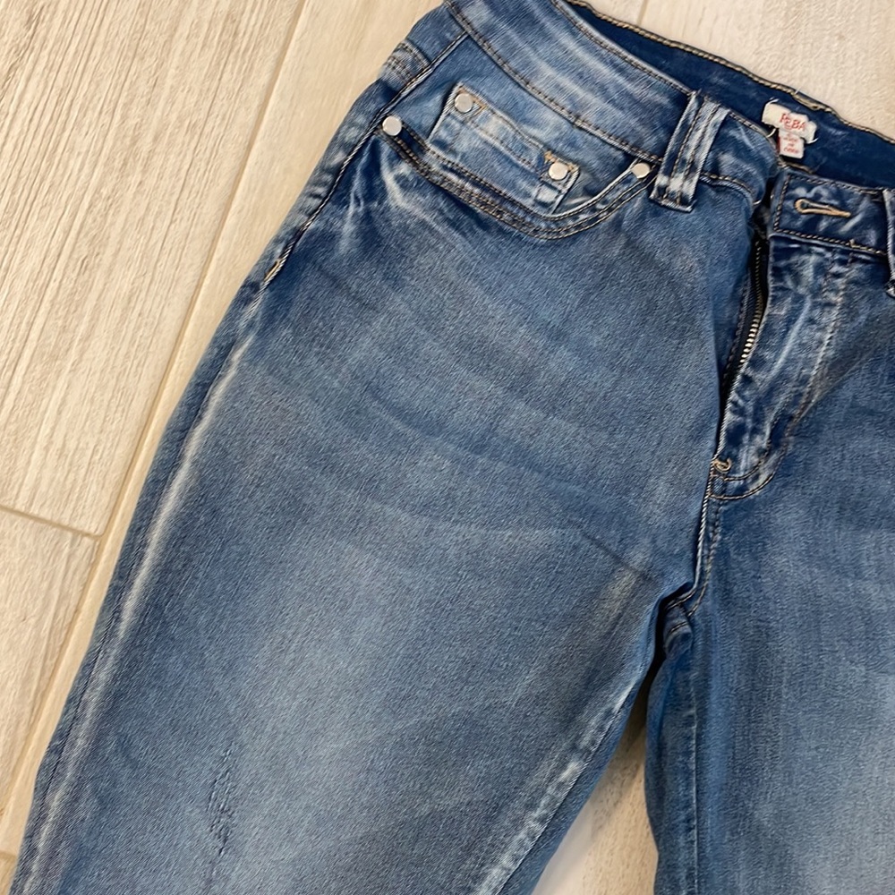 Reba Jeans - Picture 2 of 4